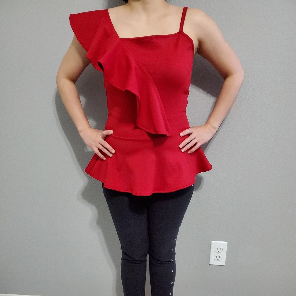 Red Peplum One Side Ruffle Top ♥️ - Picture 5 of 5